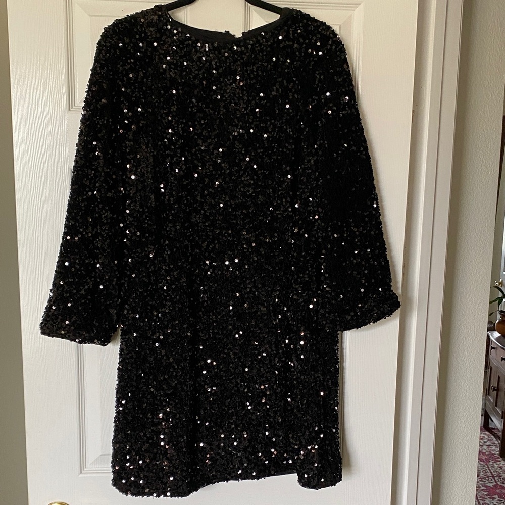 H&M new size L Black Sequin long sleeves dress